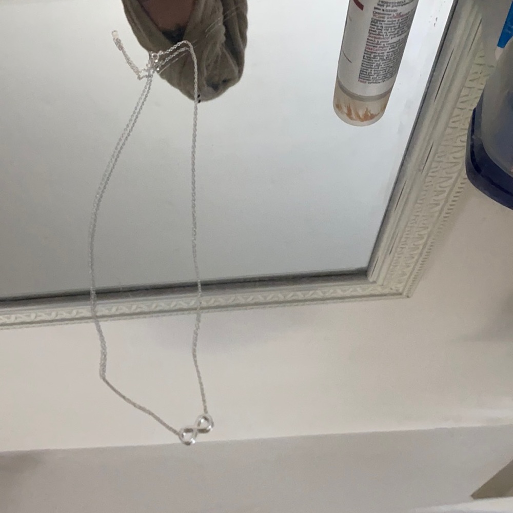 Infinity necklace only worn once